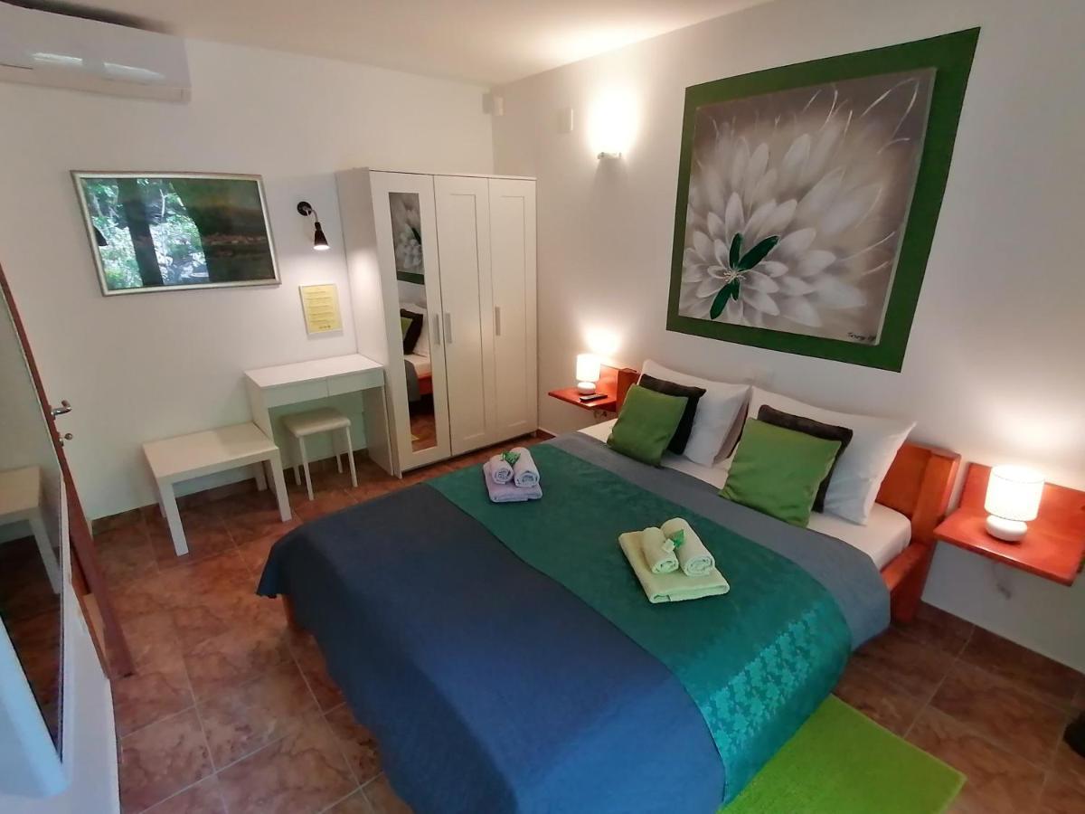 The Forest House Krk 1 Kras Экстерьер фото